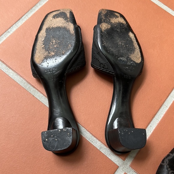 Gucci sandal 81/2 us size. Used great condition - Picture 4 of 4